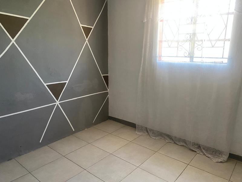 2 Bedroom Property for Sale in Ezibeleni Eastern Cape